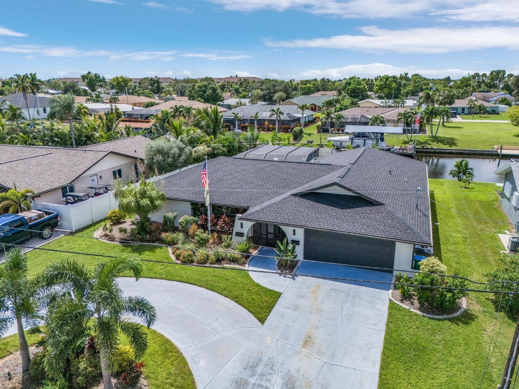 Gulf Access, Kayaks, Heated Pool - Cape By The Ocean - Roelens Villa Cape Coral Exterior photo