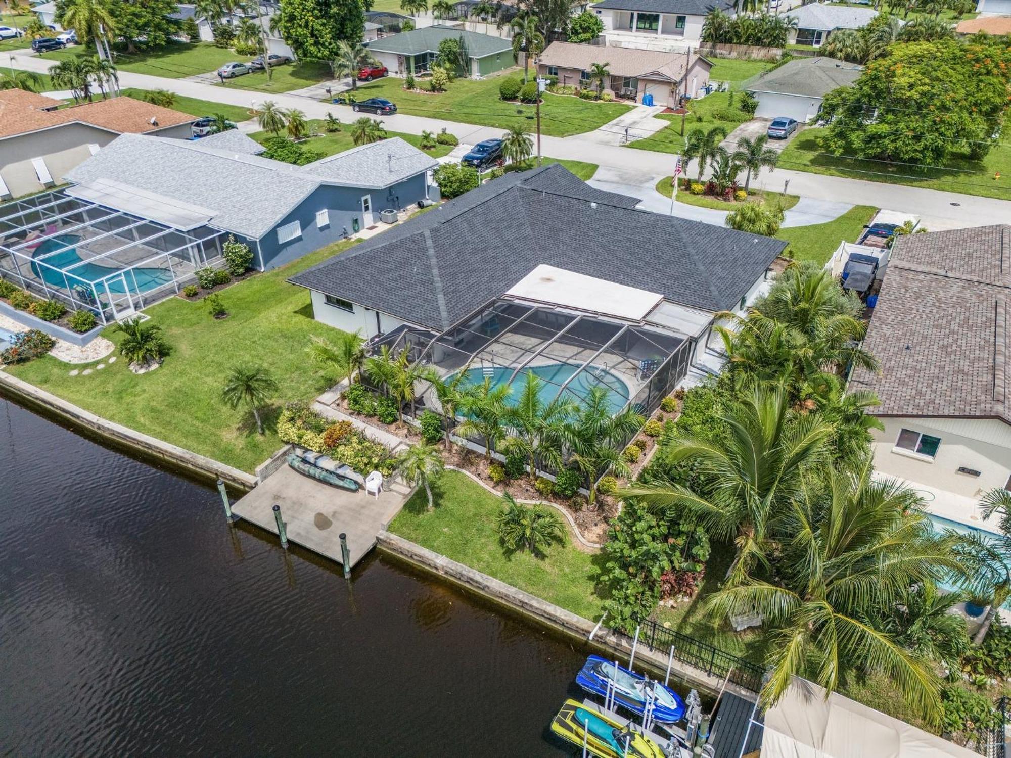 Gulf Access, Kayaks, Heated Pool - Cape By The Ocean - Roelens Villa Cape Coral Exterior photo